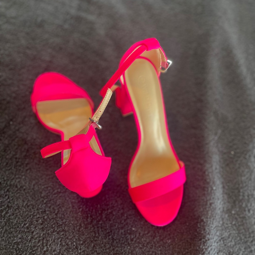 👠
